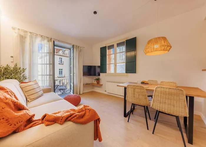 Apartament Bravissimo Catedral, With Monumental Views Girona