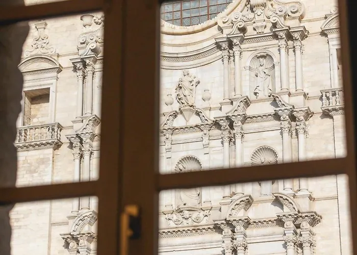 Bravissimo Catedral, With Monumental Views Apartament Girona
